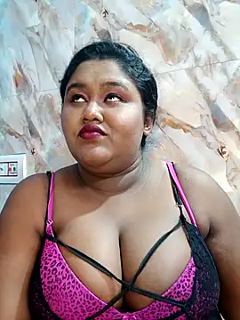 Snapshot of horny_diana chatting on 25, 2, 2026 horny diana online show from 25, 2, 2026