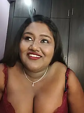 horny diana online show from 27, 7, 2026