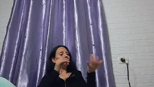 Ramona870 online show from 12, 3, 2026