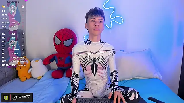 callum 77 online show from 5, 11, 2025