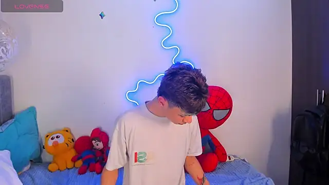 callum 77 online show from 11, 11, 2025