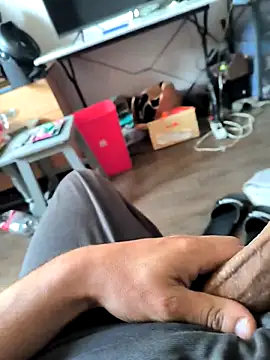 Aloxix online show from 2, 10, 2025