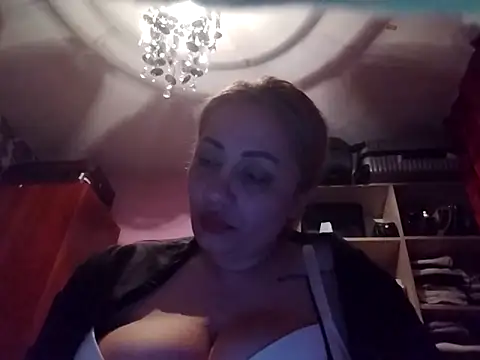 wife45bbw online show from 17, 3, 2025