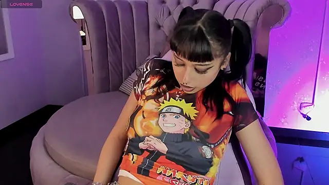 Snapshot of Seren_Bleck chatting on 18, 3, 2025 Seren Bleck online show from 18, 3, 2025