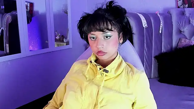 Snapshot of Seren_Bleck chatting on 13, 9, 2025 Seren Bleck online show from 13, 9, 2025