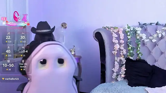 Snapshot of Seren_Bleck chatting on 20, 11, 2025 Seren Bleck online show from 20, 11, 2025