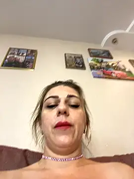 Lusi Luxary online show from 23, 10, 2025