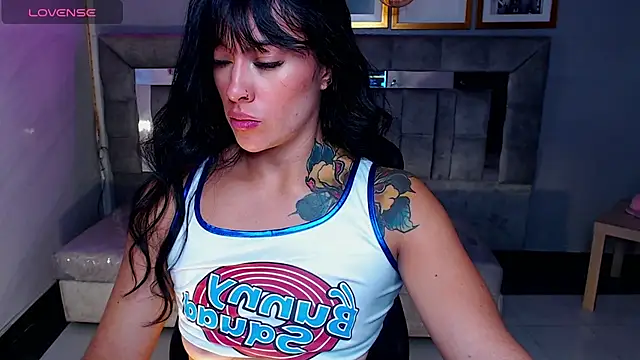 Snapshot of Isabella_Collen_v chatting on 17, 10, 2025 Isabella Collen v online show from 17, 10, 2025