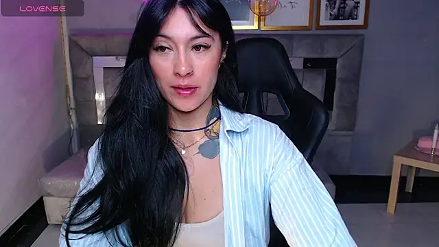 Snapshot of Isabella_Collen_v chatting on 20, 10, 2025 Isabella Collen v online show from 20, 10, 2025