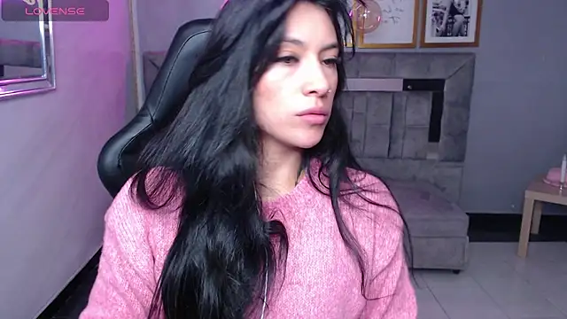 Snapshot of Isabella_Collen_v chatting on 17, 11, 2025 Isabella Collen v online show from 17, 11, 2025