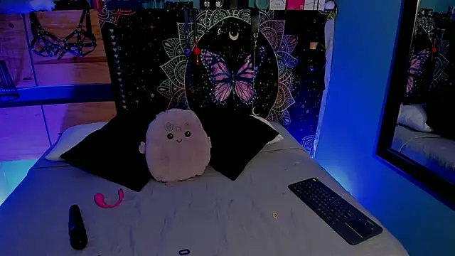 Snapshot of ChloeAllennn chatting on 19, 6, 2026 ChloeAllennn online show from 19, 6, 2026