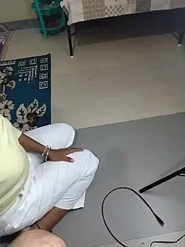 Snapshot of rahulkajuuu0909 chatting on 17, 5, 2026 rahulkajuuu0909 online show from 17, 5, 2026