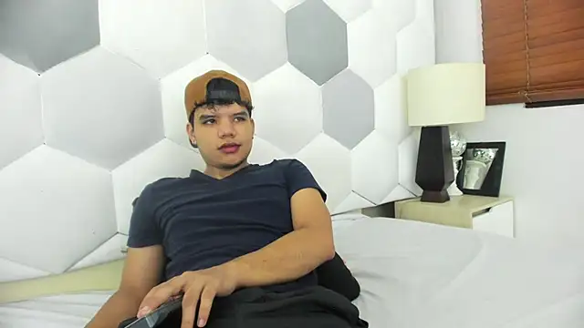 Axel Forte online show from 3, 3, 2026