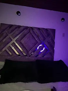 MichelleDiaz Pink online show from 6, 10, 2025