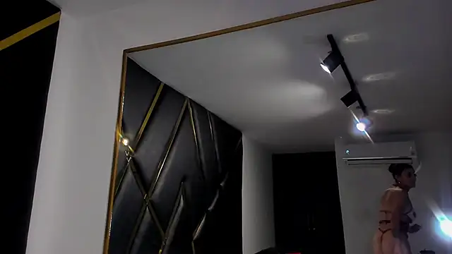 DanielaMedinaa online show from 16, 3, 2025