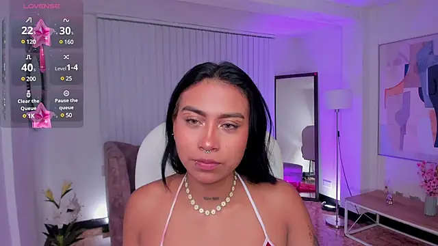 Ivyy Moon  online show from 19, 3, 2025