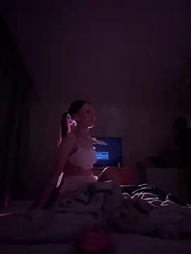 Snapshot of kisssssssss chatting on 22, 2, 2025 kisssssssss online show from 22, 2, 2025