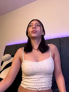 Snapshot of Dirty-Bunnyyy chatting on 10, 9, 2025 Dirty-Bunnyyy online show from 10, 9, 2025