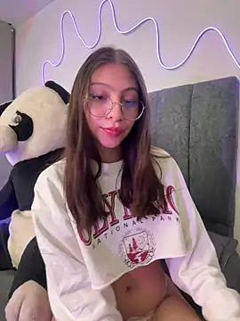 Snapshot of Dirty-Bunnyyy chatting on 15, 5, 2026 Dirty-Bunnyyy online show from 15, 5, 2026