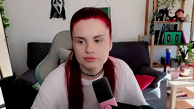 Snapshot of Della_Ideal chatting on 18, 11, 2025 Della Ideal online show from 18, 11, 2025