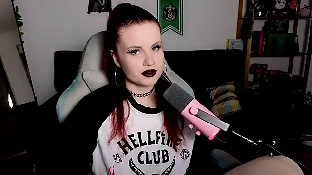 Snapshot of Della_Ideal chatting on 30, 11, 2025 Della Ideal online show from 30, 11, 2025