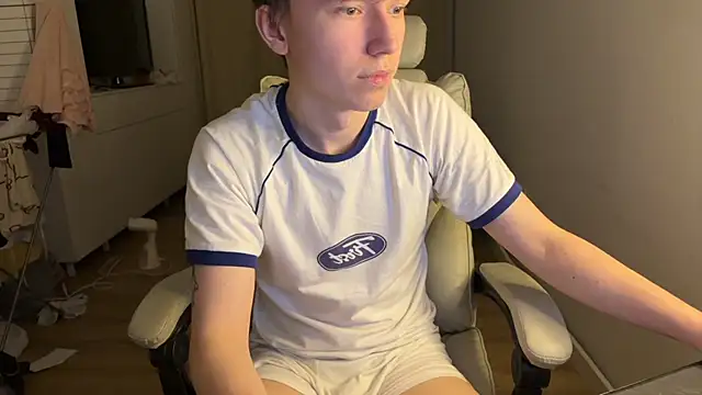 Snapshot of tommy_colson chatting on 1, 11, 2025 tommy colson online show from 1, 11, 2025