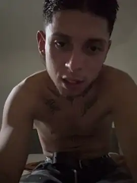 Snapshot of Cristopher1112 chatting on 1, 2, 2026 Cristopher1112 online show from 1, 2, 2026