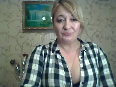 ArielXLoveresss online show from 9, 3, 2025