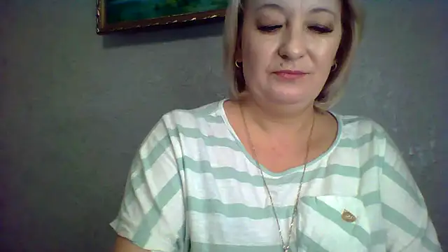 ArielXLoveresss online show from 16, 11, 2025
