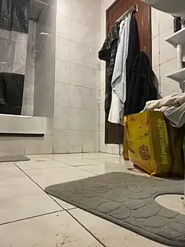 rogerdik76 online show from 10, 3, 2026