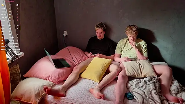 TaylerSigma online show from 4, 3, 2025