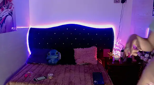 Snapshot of Minami_Nakamura chatting on 23, 3, 2025 Minami Nakamura online show from 23, 3, 2025