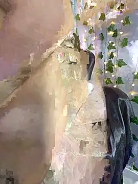 Snapshot of CLTFUDIDAKKKK chatting on 13, 2, 2026 CLTFUDIDAKKKK online show from 13, 2, 2026