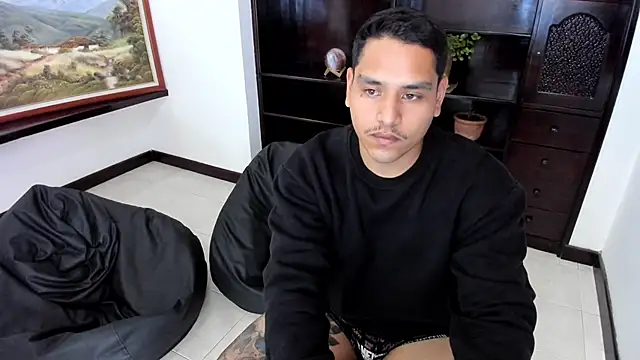 maxflurry  online show from 18, 3, 2025