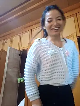 Snapshot of Dewbunn chatting on 1, 12, 2025 Dewbunn online show from 1, 12, 2025