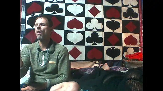 Snapshot of SillyRabbitz chatting on 19, 6, 2026 SillyRabbitz online show from 19, 6, 2026