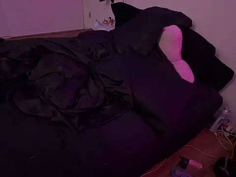 Snapshot of ChrryFoxx chatting on 9, 9, 2025 ChrryFoxx online show from 9, 9, 2025