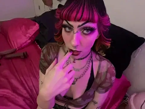 Snapshot of ChrryFoxx chatting on 29, 11, 2025 ChrryFoxx online show from 29, 11, 2025