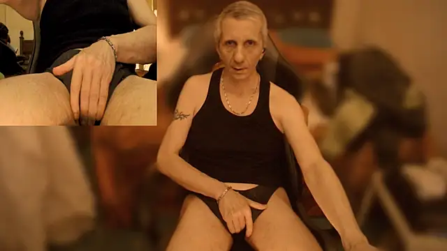 maxdaddy690 online show from 18, 1, 2025