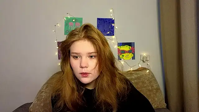 LaseyMoon online show from 4, 3, 2026