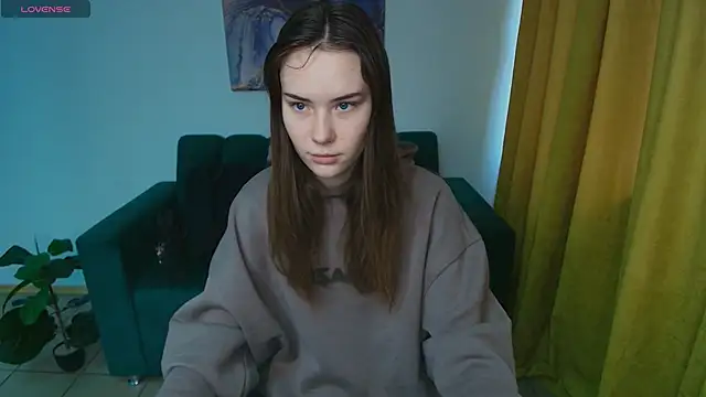 Snapshot of ElenaOconar chatting on 26, 2, 2025 ElenaOconar online show from 26, 2, 2025