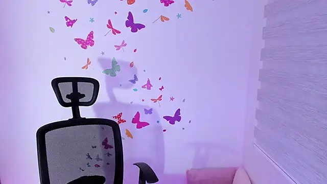 Snapshot of sweet_Juno chatting on 12, 3, 2025 sweet Juno online show from 12, 3, 2025