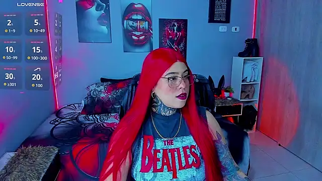 Snapshot of Veronika_metal chatting on 18, 9, 2025 Veronika metal online show from 18, 9, 2025