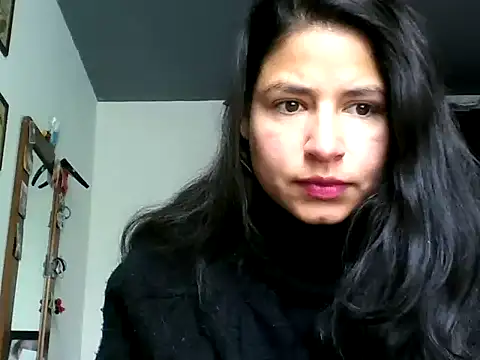 Escarcha-blue online show from 10, 3, 2025