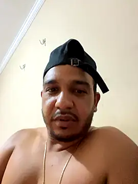 Snapshot of Lindp190194 chatting on 20, 11, 2025 Lindp190194 online show from 20, 11, 2025