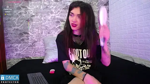 MaeveKuro online show from 1, 10, 2025