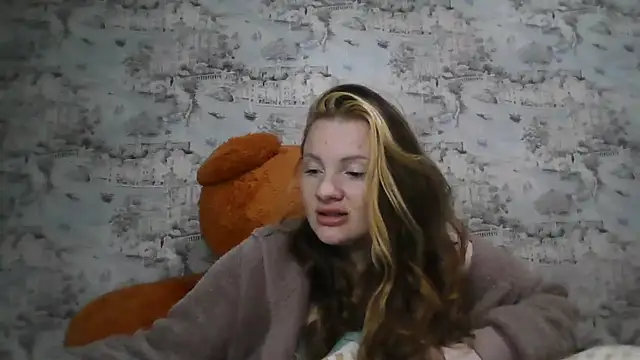 Eveline May online show from 23, 10, 2025