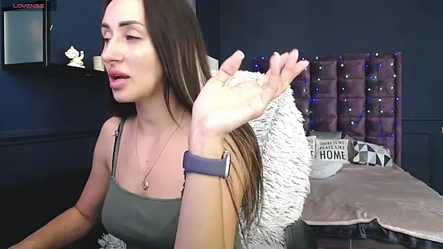 JenniferStone online show from 15, 7, 2026
