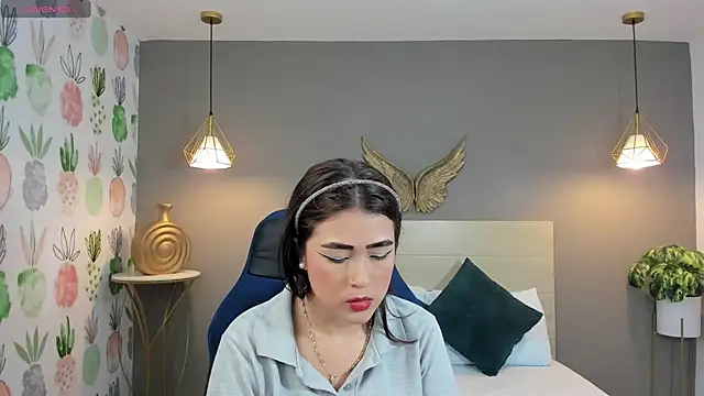 dulce victoriaa  online show from 27, 2, 2025