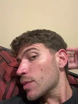 Snapshot of shuki0101 chatting on 10, 3, 2025 shuki0101 online show from 10, 3, 2025